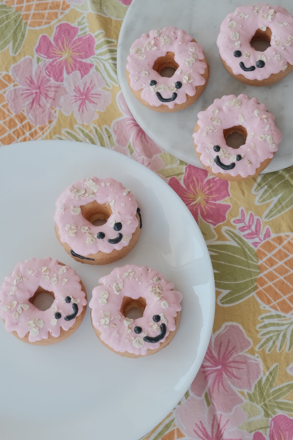 33. Dognuts