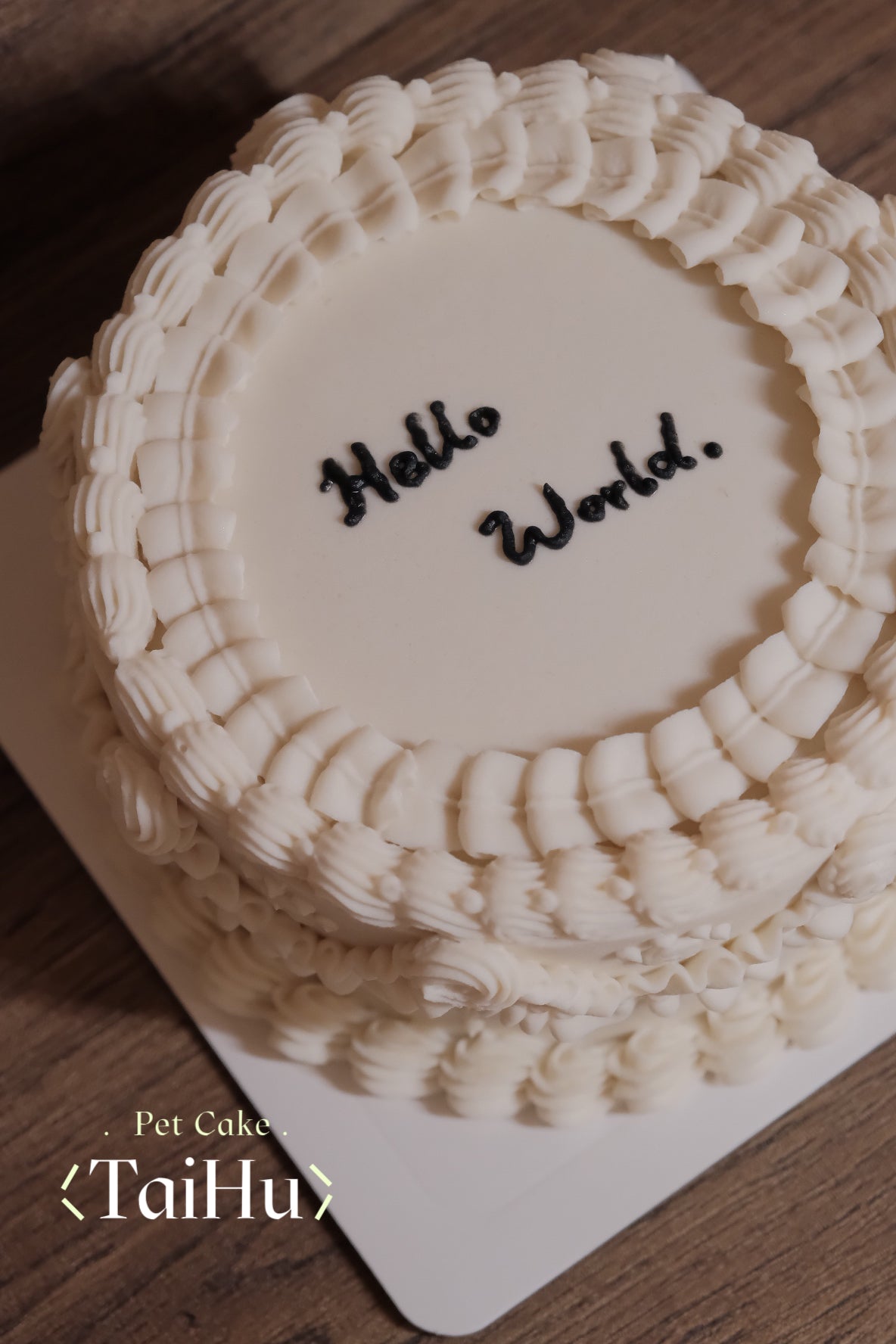 36. Gender Reveal Pet Cake